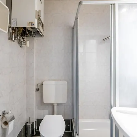 Apartment Stilvolle Stadtwohnung In Leoben Leoben (Styria)